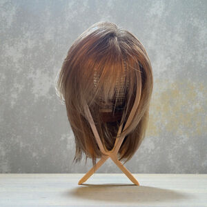 Gabor Shoulder Length Wig Light Brown with Blonde Highlights